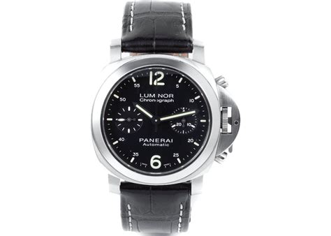 Panerai Luminor PAM 310 40mm in Stainless Steel .